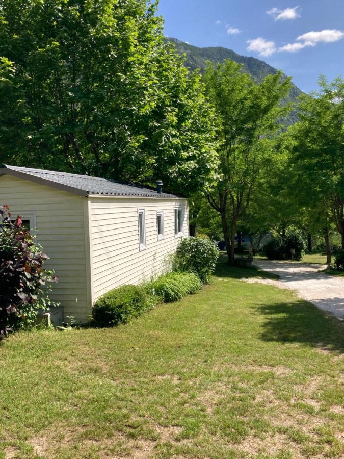 Camping Calme Et Nature 카스텔란 외부 사진