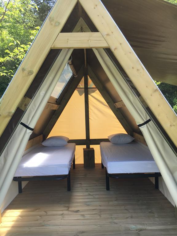 Camping Calme Et Nature 카스텔란 외부 사진